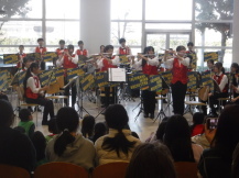 橘高等学校吹奏楽部演奏会の写真