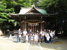 春日神社での集合写真1