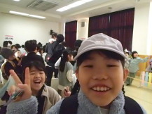 子どもたちが楽しんでいる様子の写真