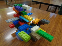 レゴで作った宇宙船？飛行機かな？